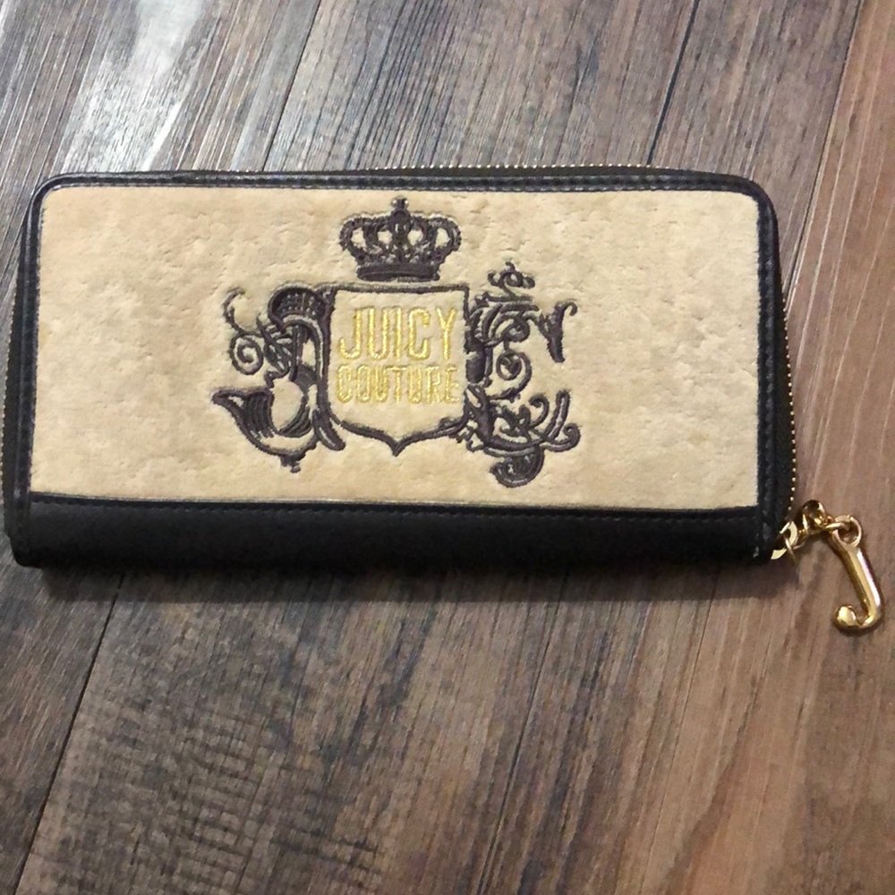Juicy Couture wallet